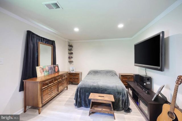 26 S CENTER ST, Hanover, PA 17331