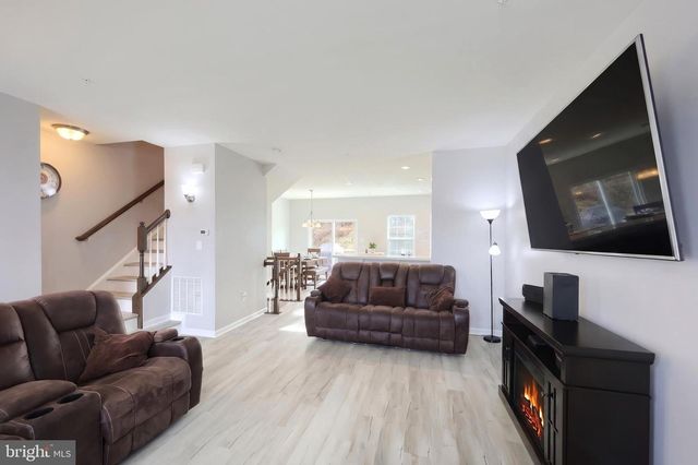 26 S CENTER ST, Hanover, PA 17331