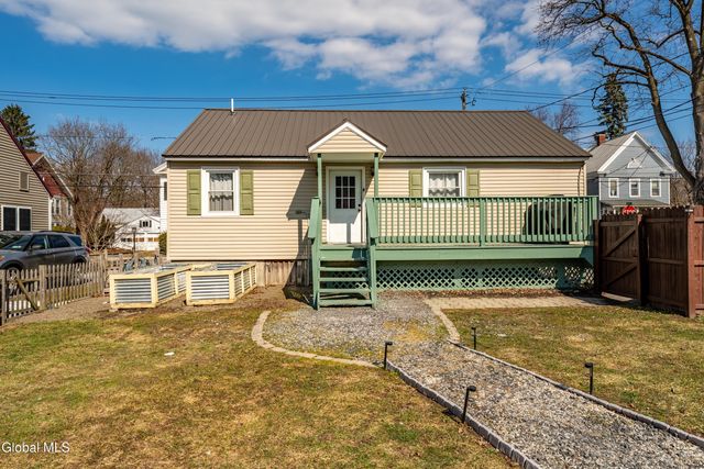 120 Danforth Avenue, Middleburgh, NY 12122
