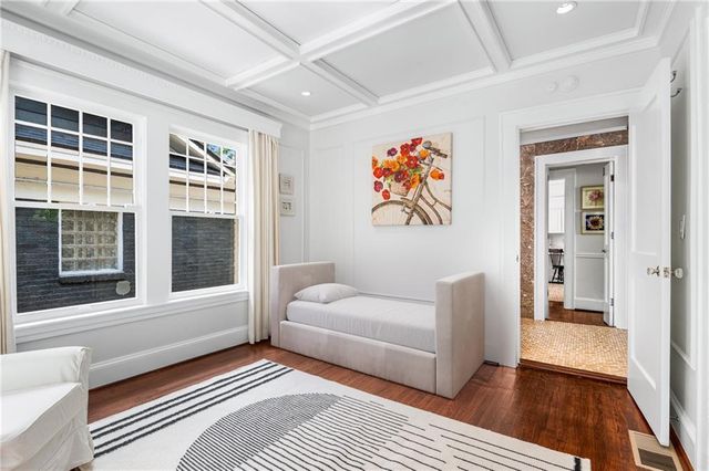 1064 Glenwood SE Avenue, Atlanta, GA 30316