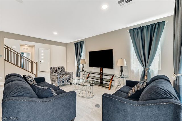 6853 Desert Finch Street, North Las Vegas, NV 89084