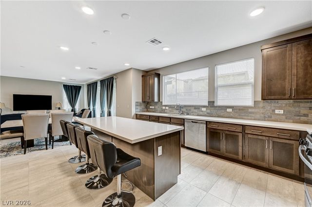 6853 Desert Finch Street, North Las Vegas, NV 89084