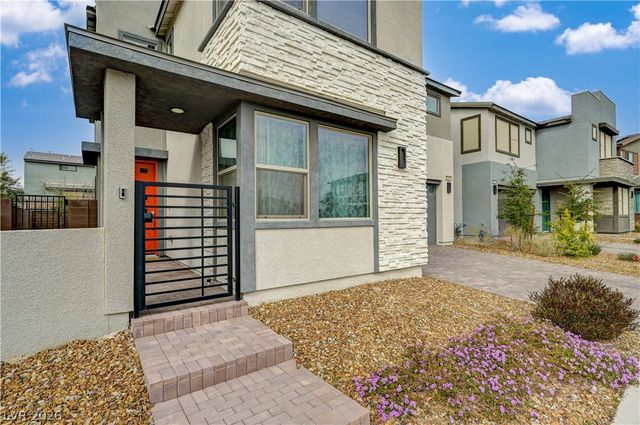 6853 Desert Finch Street, North Las Vegas, NV 89084