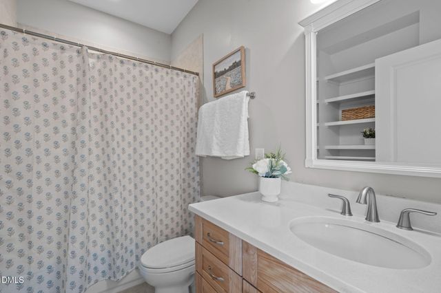 5005 Cedar Glen Court, Apex, NC 27539