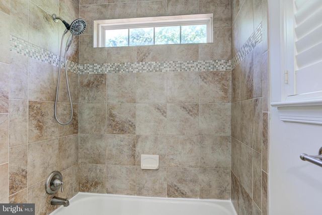 3380 VINELAND PL, Dumfries, VA 22026