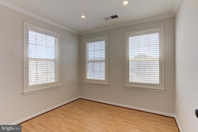 3380 VINELAND PL, Dumfries, VA 22026