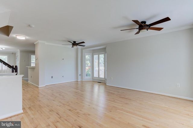 3380 VINELAND PL, Dumfries, VA 22026