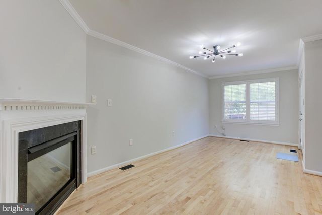 3380 VINELAND PL, Dumfries, VA 22026
