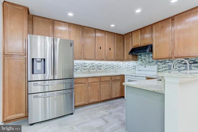 3380 VINELAND PL, Dumfries, VA 22026
