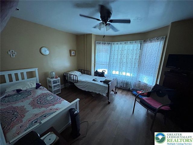 1546 West CHEW Street, Allentown City, PA 18102