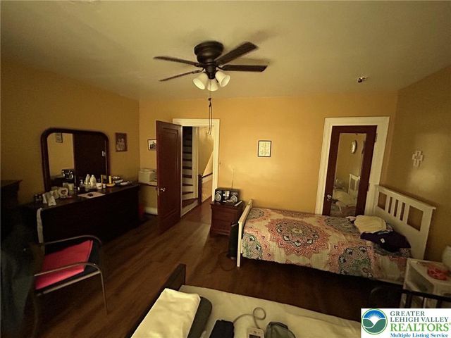 1546 West CHEW Street, Allentown City, PA 18102