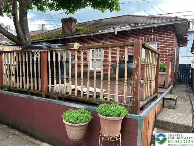 1546 West CHEW Street, Allentown City, PA 18102