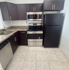 494 NW 165th St Rd C-508, Miami, FL 33169