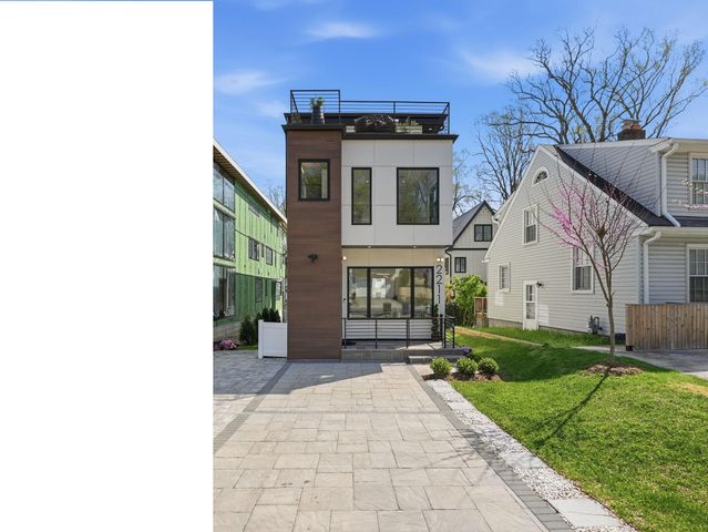 2211 MILITARY RD, Arlington, VA 22207