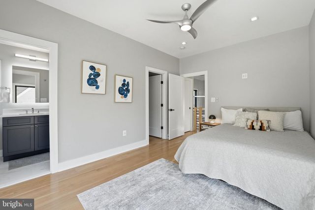 2211 MILITARY RD, Arlington, VA 22207