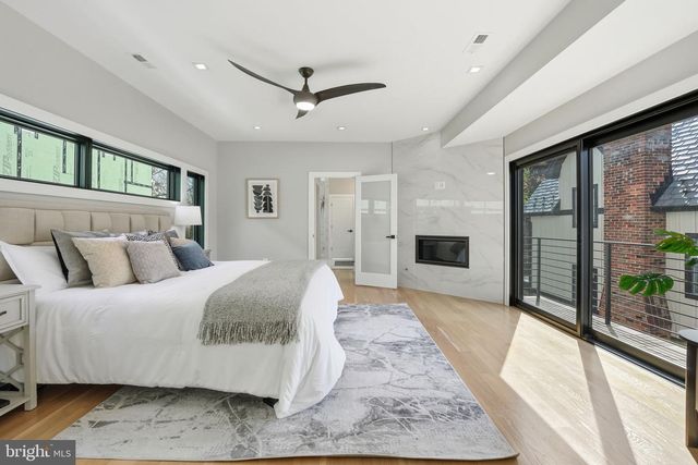 2211 MILITARY RD, Arlington, VA 22207