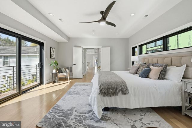 2211 MILITARY RD, Arlington, VA 22207