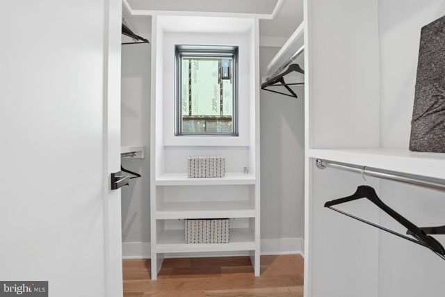 2211 MILITARY RD, Arlington, VA 22207