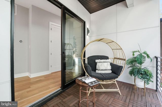 2211 MILITARY RD, Arlington, VA 22207