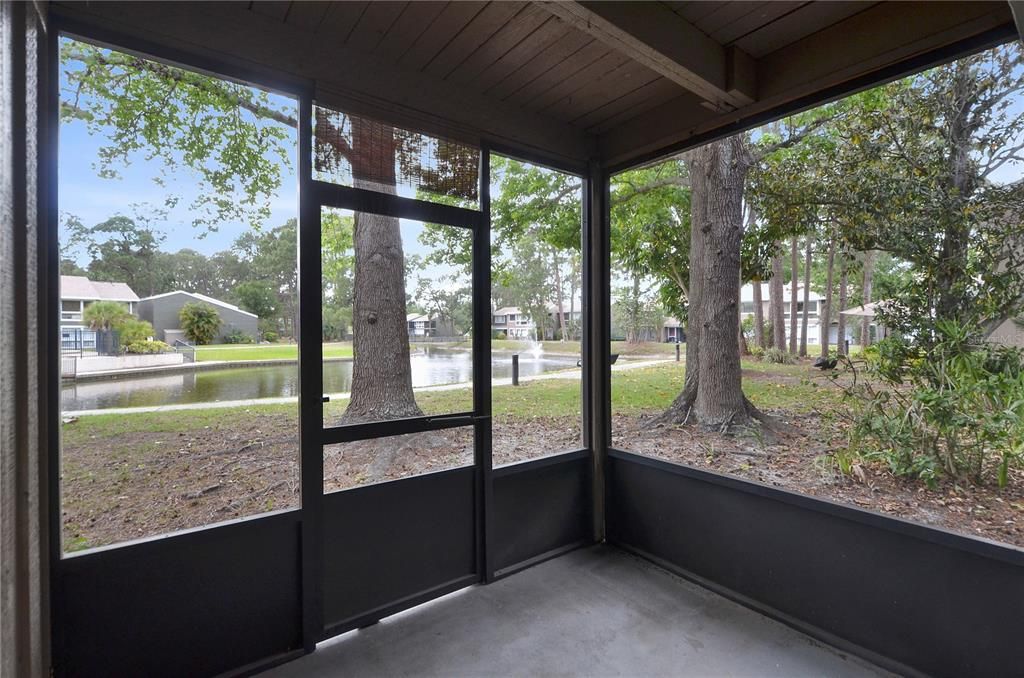 Image 20 of property listing at 5957 WINDHOVER DRIVE C03, Orlando, FL 32819