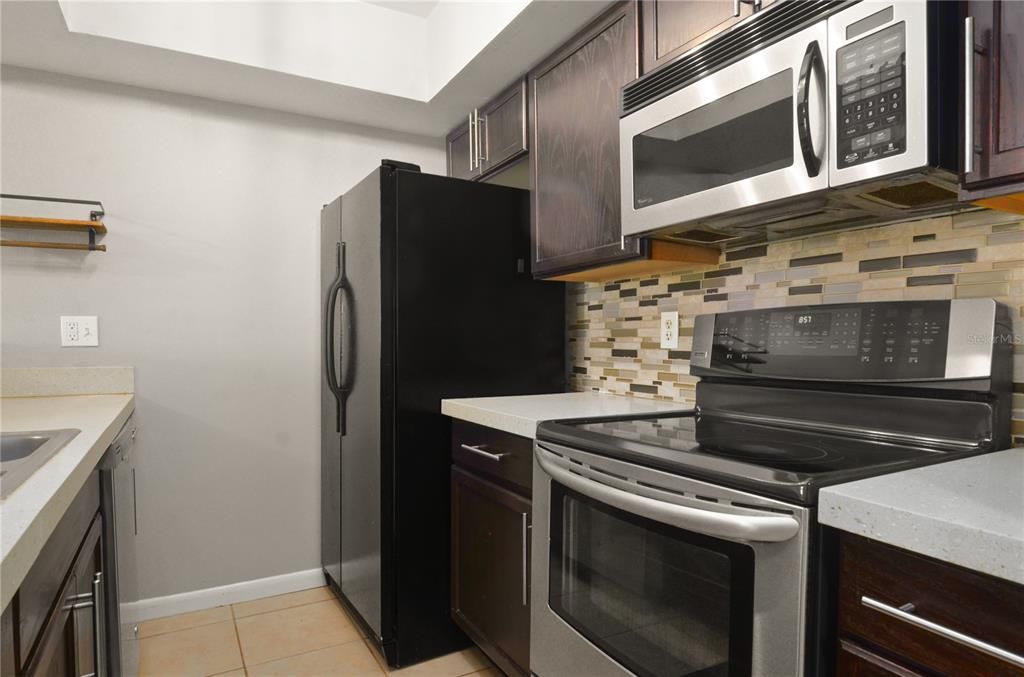 Image 5 of property listing at 5957 WINDHOVER DRIVE C03, Orlando, FL 32819
