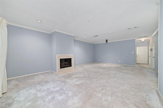 2220 Welch Street, Houston, TX 77019