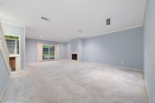 2220 Welch Street, Houston, TX 77019