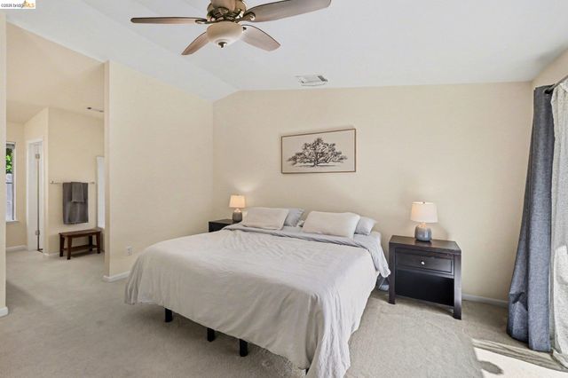 1621 Ponderosa Dr, Oakley, CA 94561