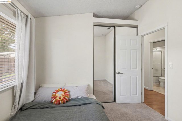 1621 Ponderosa Dr, Oakley, CA 94561