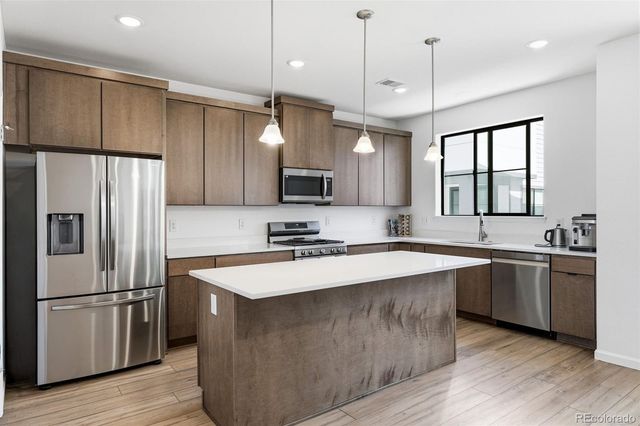 2000 S Holly Street 5, Denver, CO 80222