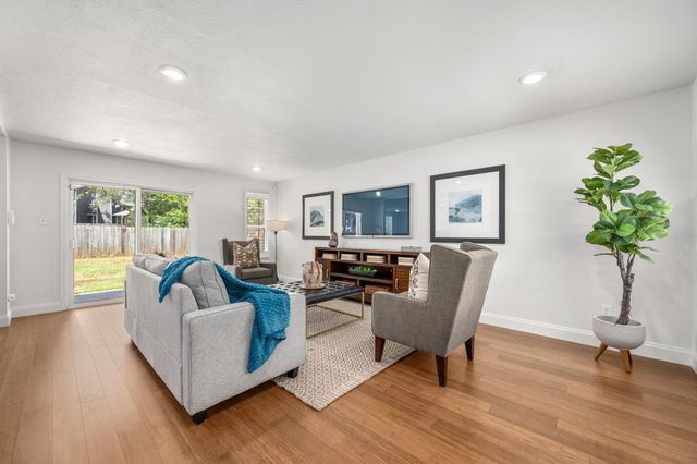 4105 Eskew DR, Austin, TX 78749