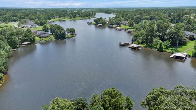 1400 Suwannee Lane, Benton, LA 71006