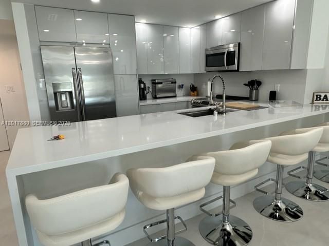 5401 Collins Ave 128, Miami Beach, FL 33140