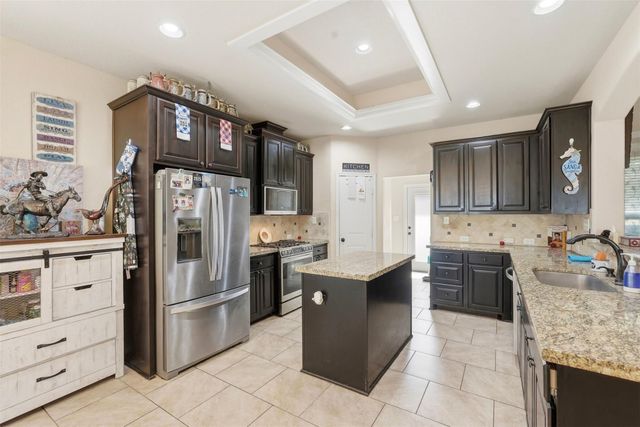 2610 18th Street N, Texas City, TX 77590