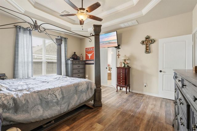 2610 18th Street N, Texas City, TX 77590
