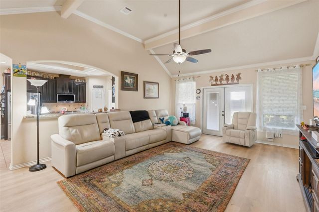 2610 18th Street N, Texas City, TX 77590