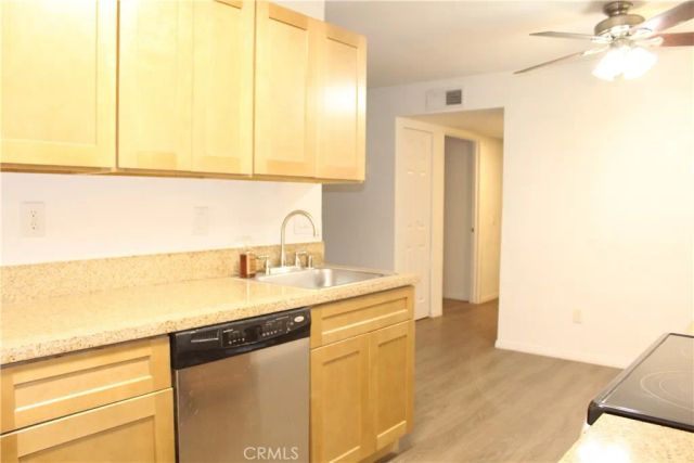 1265 Kendall 1511, San Bernardino, CA 92407