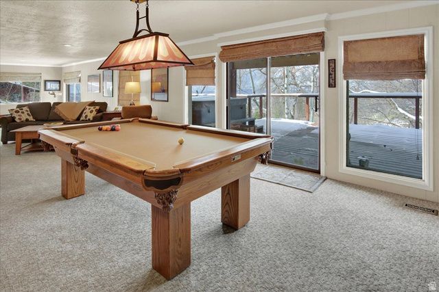 1812 E BEUS DR, Ogden, UT 84403