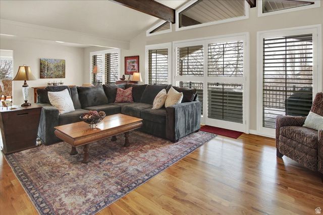 1812 E BEUS DR, Ogden, UT 84403