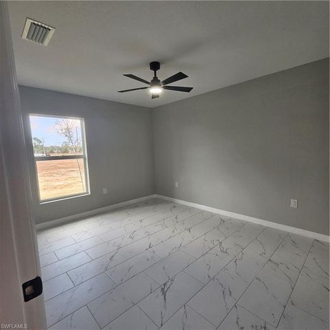 1010 NE 34th LN, Cape Coral, FL 33909