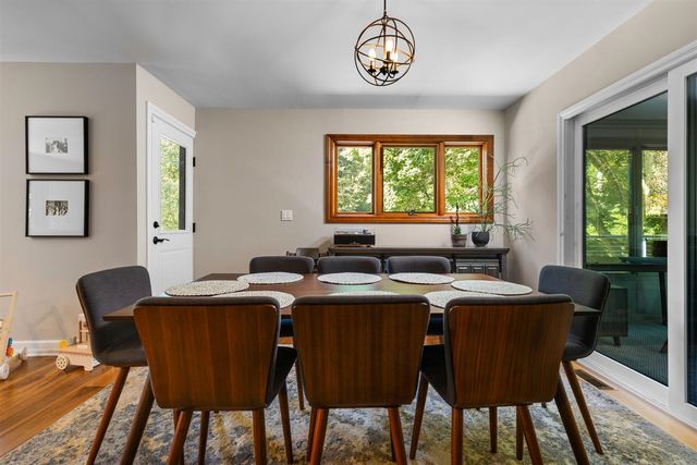 2776 Daleview Drive, Ann Arbor, MI 48105