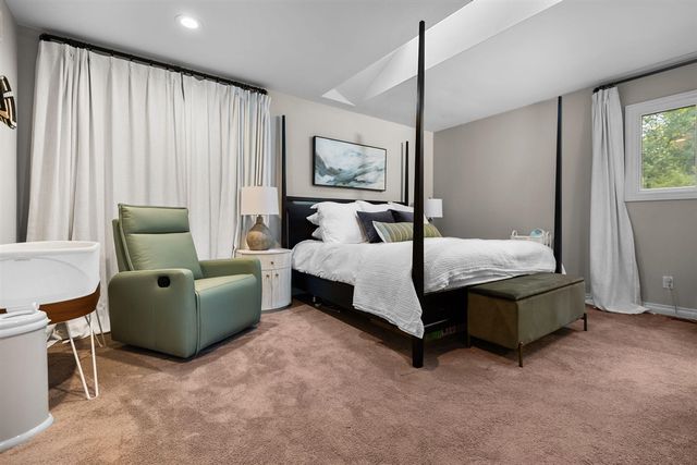 2776 Daleview Drive, Ann Arbor, MI 48105