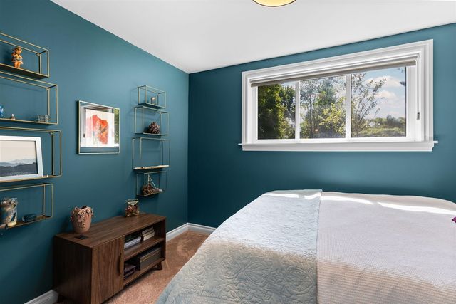 2776 Daleview Drive, Ann Arbor, MI 48105