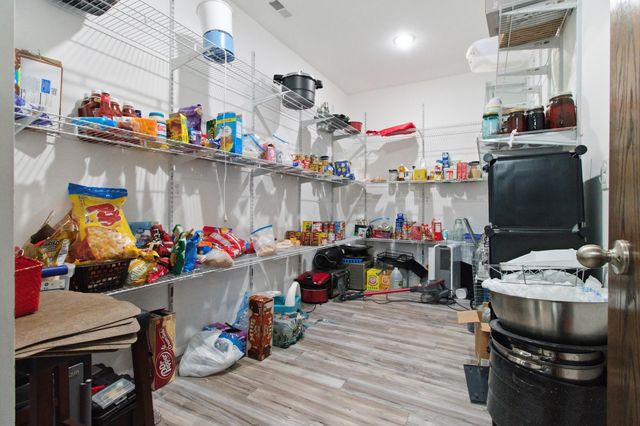 8008 County Road 5090, West Plains, MO 65775