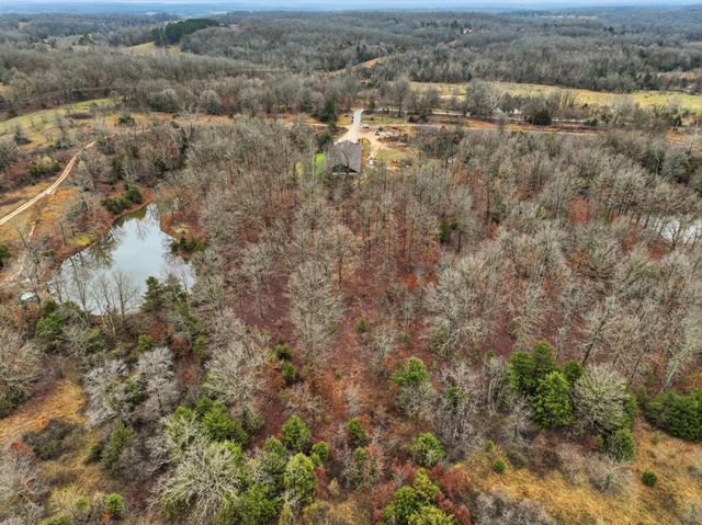 8008 County Road 5090, West Plains, MO 65775