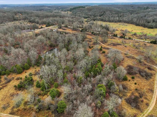 8008 County Road 5090, West Plains, MO 65775