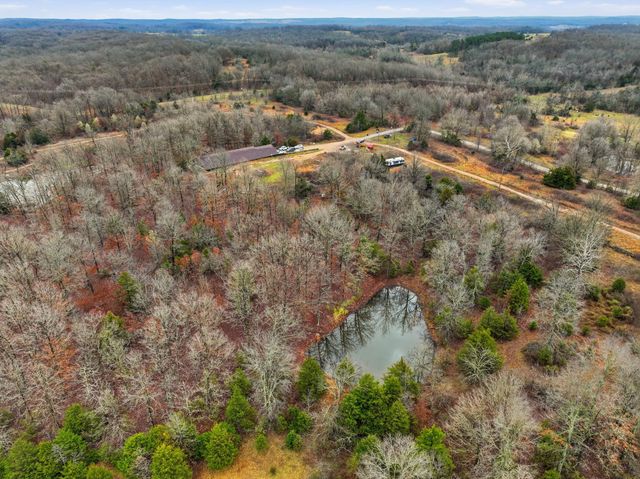 8008 County Road 5090, West Plains, MO 65775