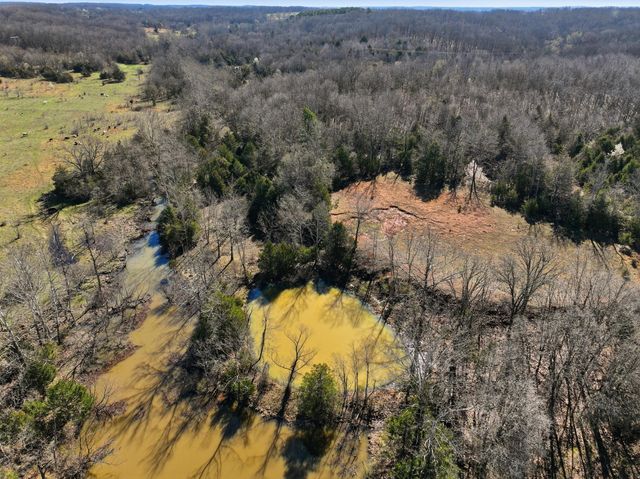 8008 County Road 5090, West Plains, MO 65775