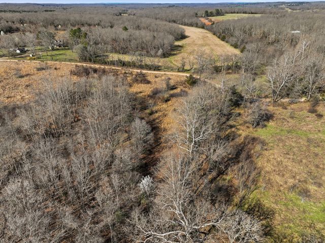 8008 County Road 5090, West Plains, MO 65775