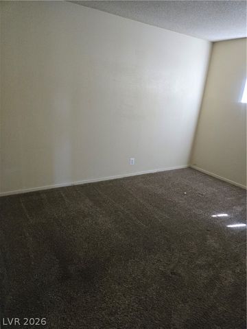 1388 East Desert Inn Road 2, Las Vegas, NV 89169